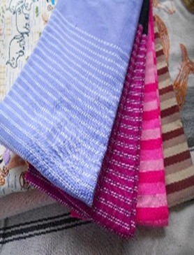 ผ้าฝ้ายทอมือลวดลายต่างๆ