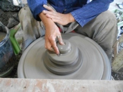 การปั้นดินเหนียว