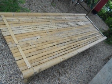 เก้าอี้ไม้ไผ่